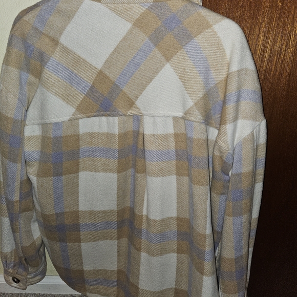 Garage Plaid Shacket in Cream and Tan - Picture 3 of 4